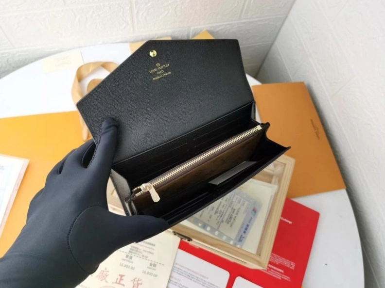 Refined LX Wallets 10299
