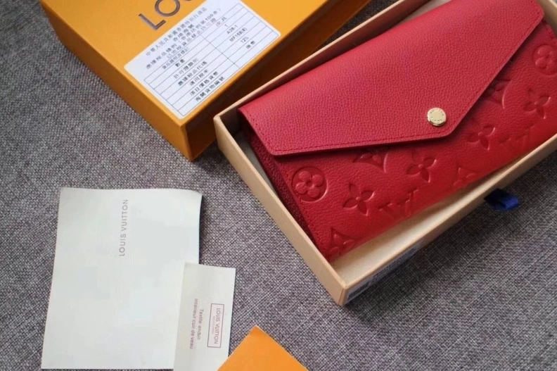 Versatile LX Wallets 10298
