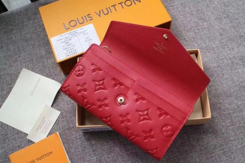 Versatile LX Wallets 10298