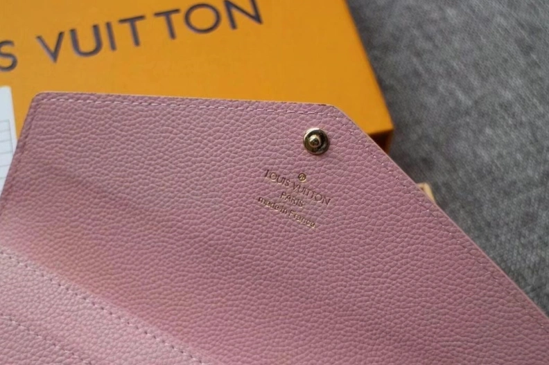 LX Wallets GoAnywhere 10305