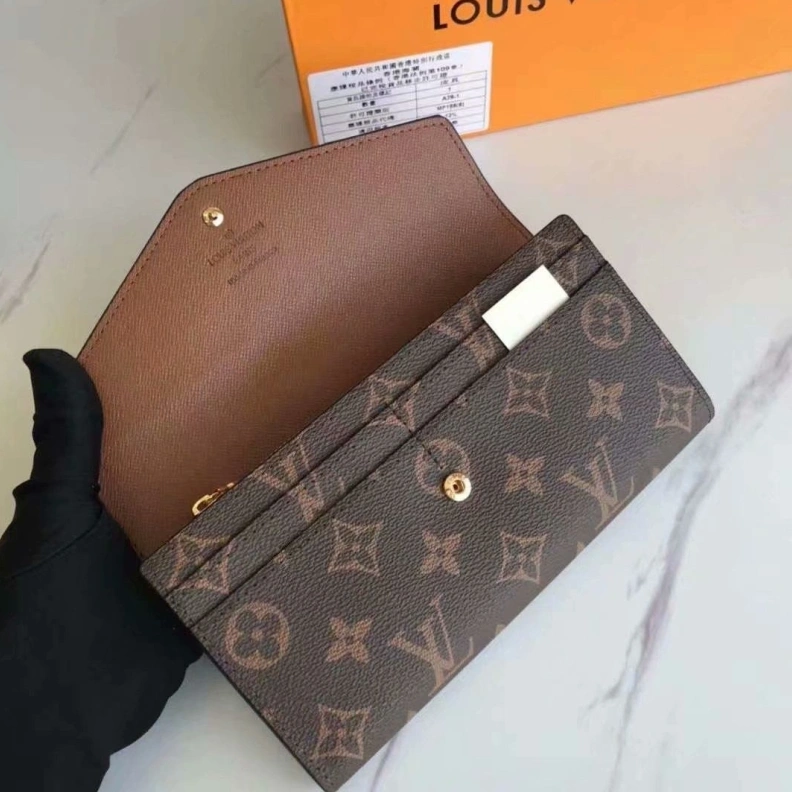 Unique LX Wallets 10295