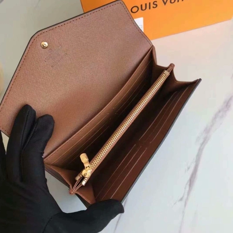 Unique LX Wallets 10295