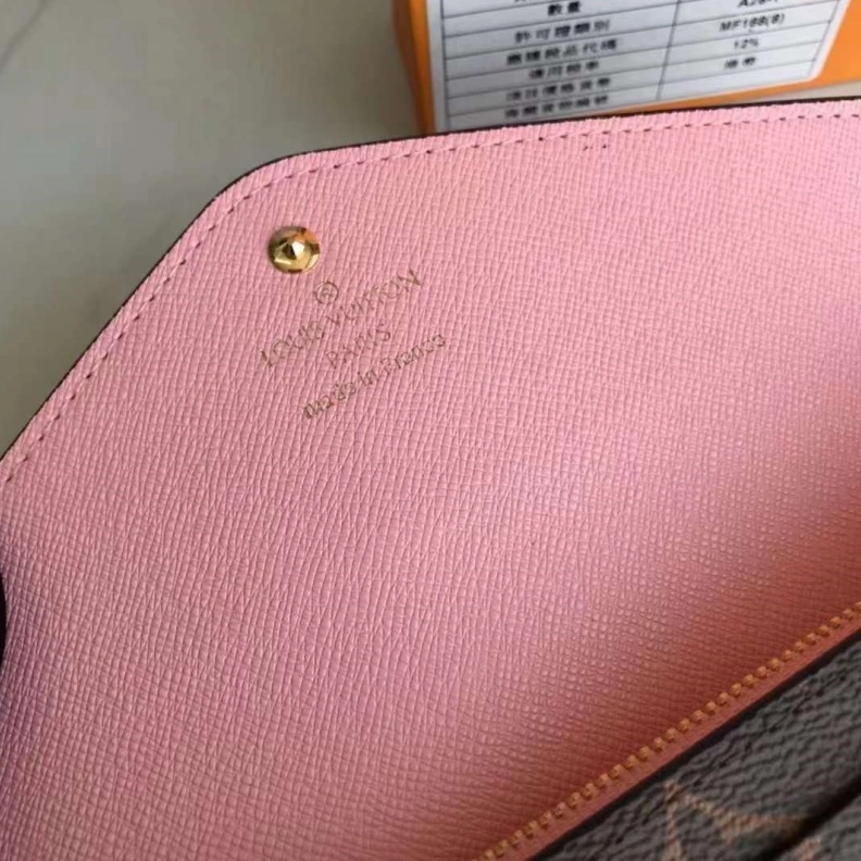 DailyWear LX Wallets 10309