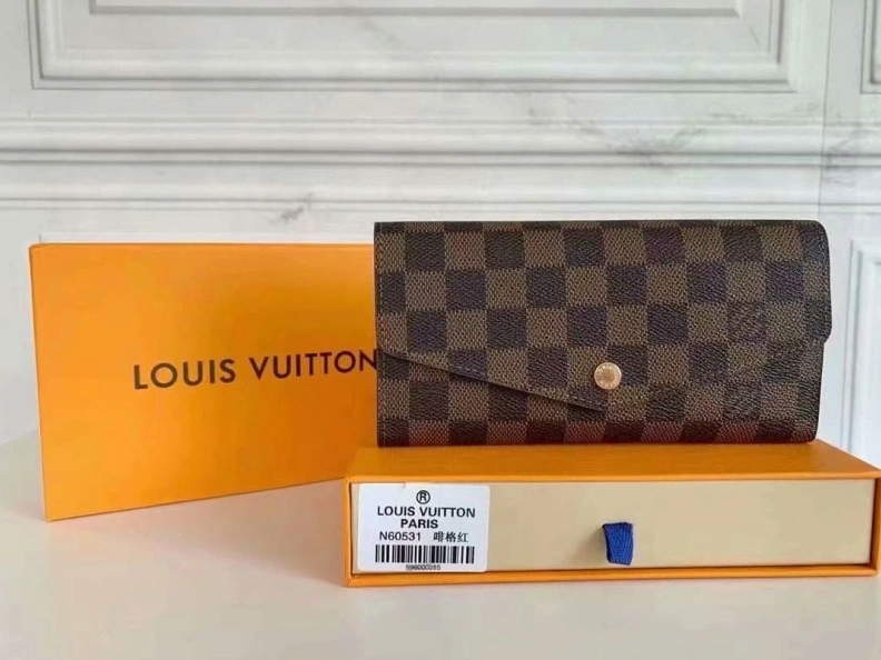 Sleek LX Wallets 10285