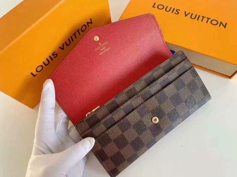 Sleek LX Wallets 10285