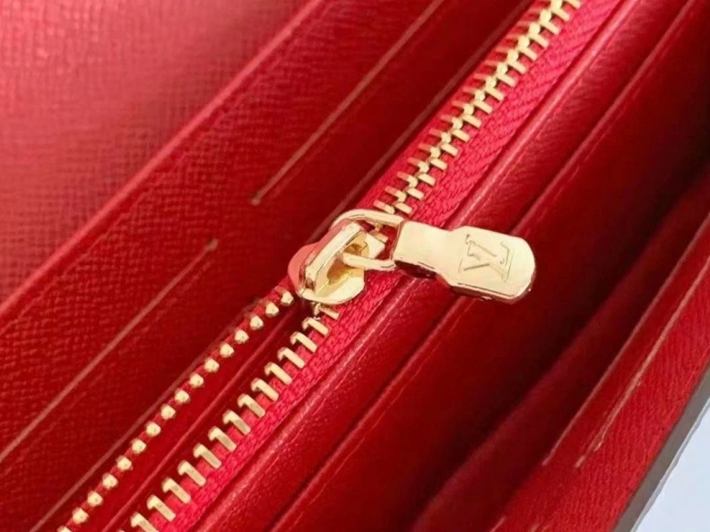 Sleek LX Wallets 10285