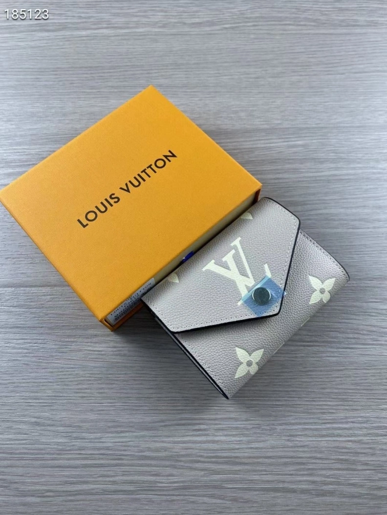 Modern LX Wallets 10286