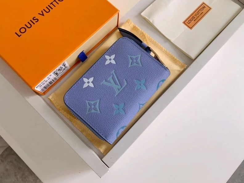 AllSeason LX Wallets 10272