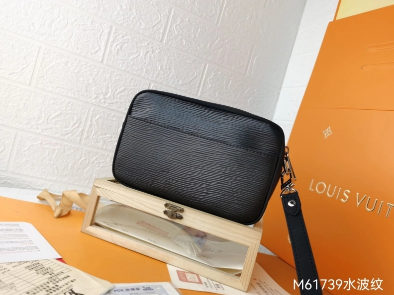 LX Clutch Bags Flexible 11591