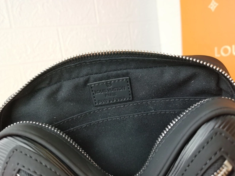 LX Clutch Bags Flexible 11591