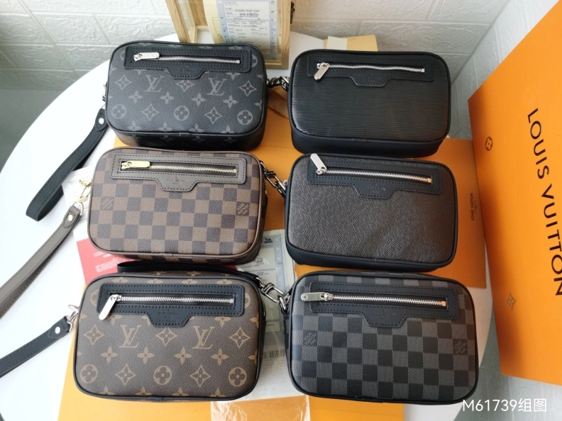 Resilient LX Clutch Bags 6706