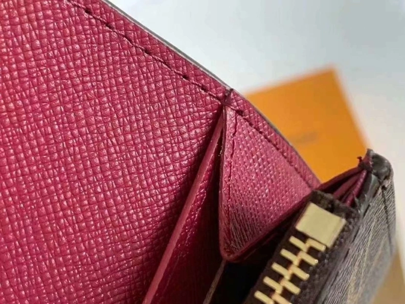 Comfortable LX Wallets 10256
