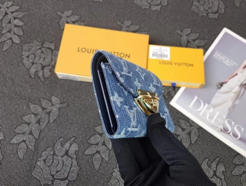 LX Wallets WellDesigned 10253