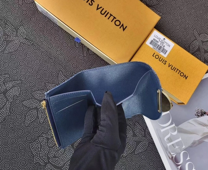 LX Wallets WellDesigned 10253