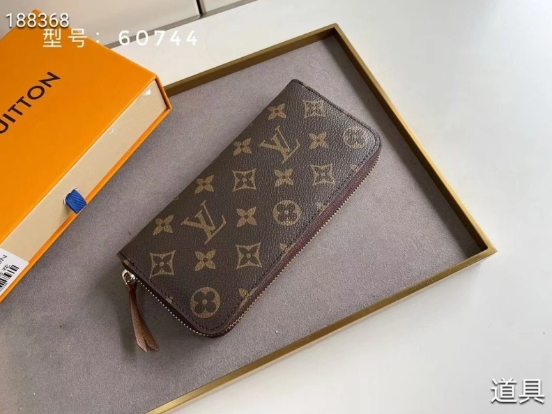 Sleek LX Wallets 10228