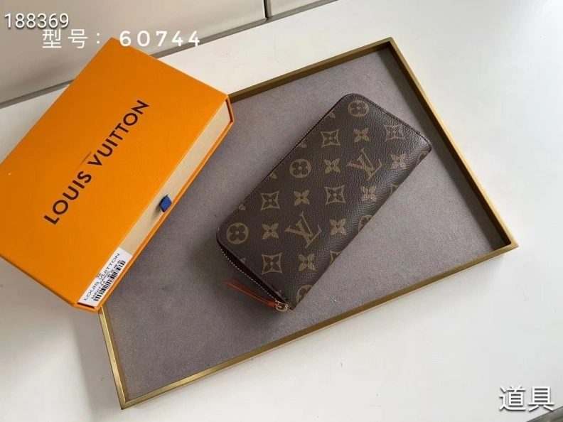 LX Wallets TopPick 10222