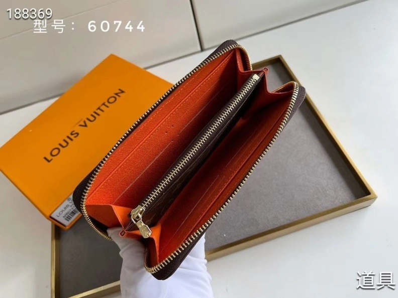 LX Wallets TopPick 10222