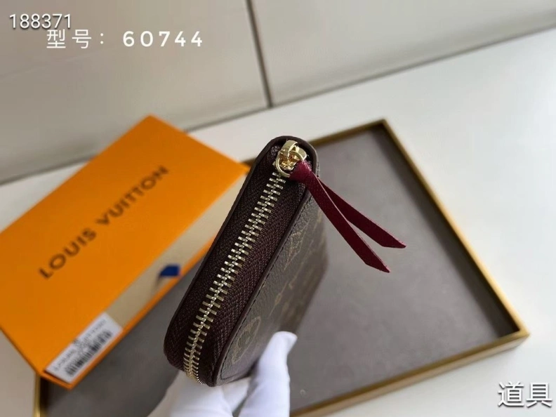 LX Wallets Lightweight 10249