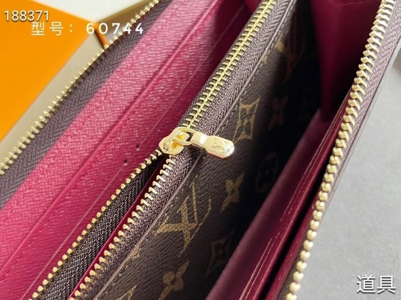 LX Wallets Lightweight 10249