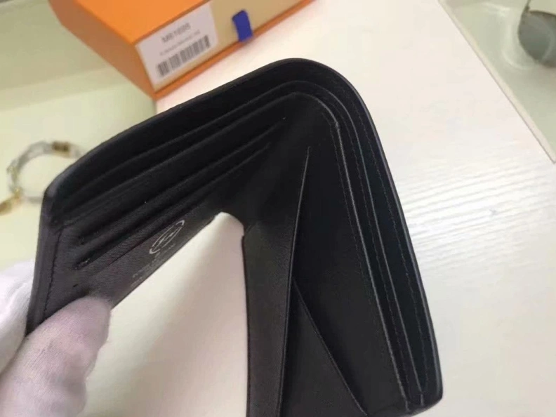 Breathable LX Wallets 10180