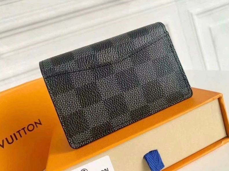 Refined LX Wallets 10195