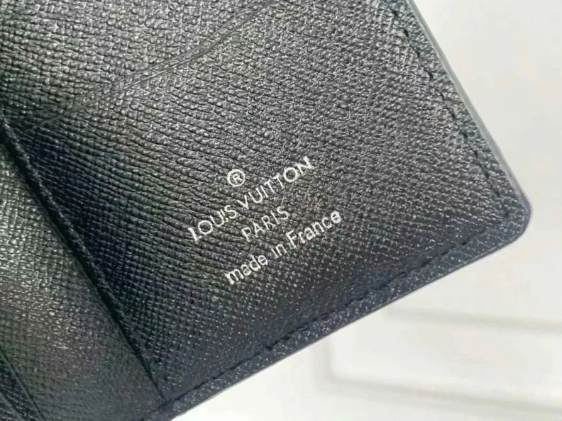 Refined LX Wallets 10195