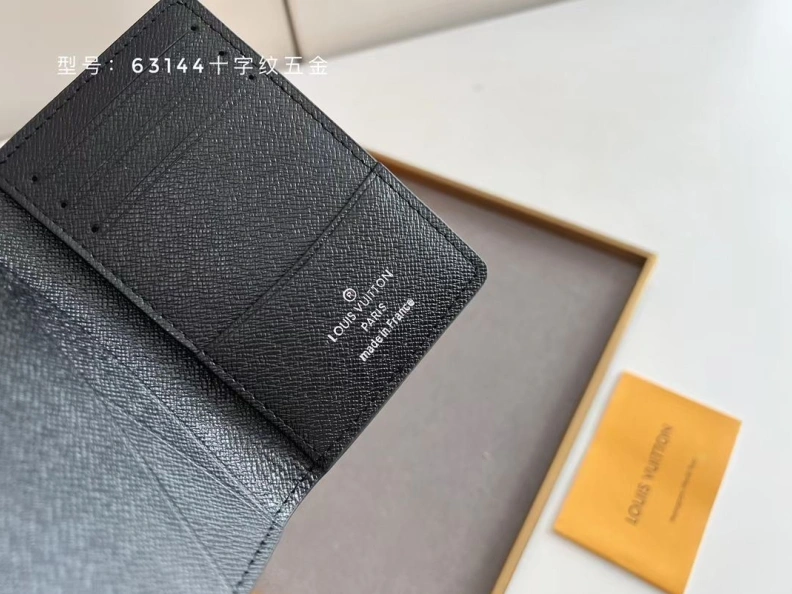 LX Wallets WellDesigned 10167