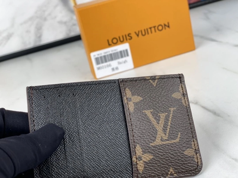 Cozy LX Wallets 10162