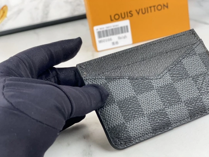 Classic LX Wallets 10156