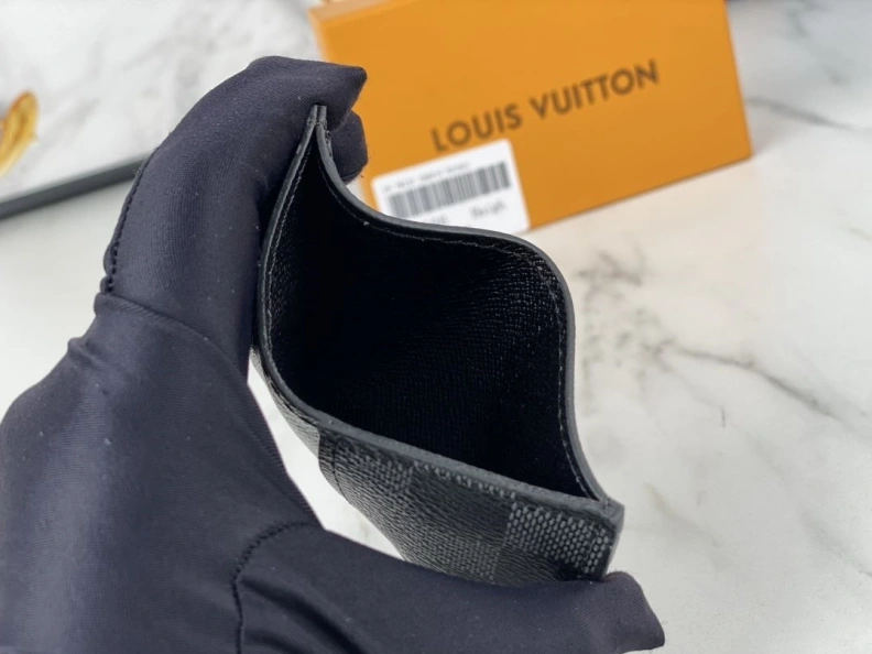 Classic LX Wallets 10156