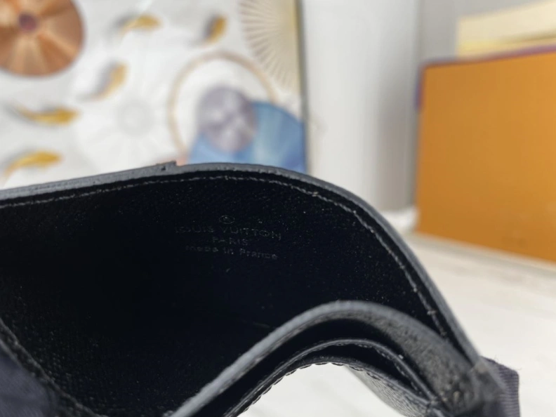 Classic LX Wallets 10156