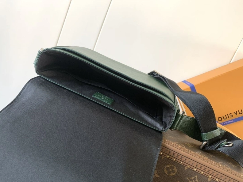 Compact LX Satchel Bags 11436