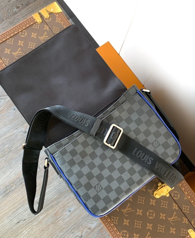 Fashionable LX Satchel Bags 11445