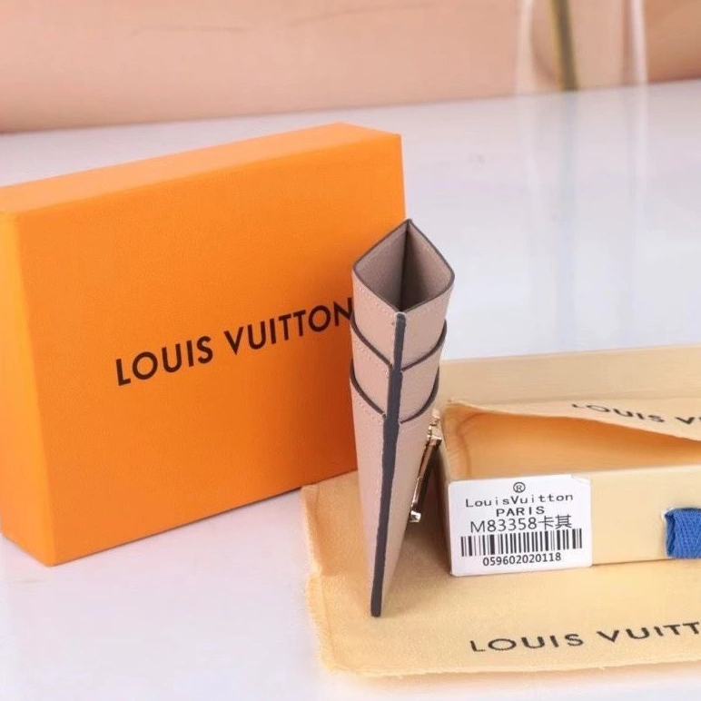 Popular LX Wallets 10193