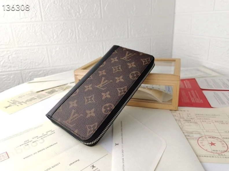 LX Wallets SportInspired 10106