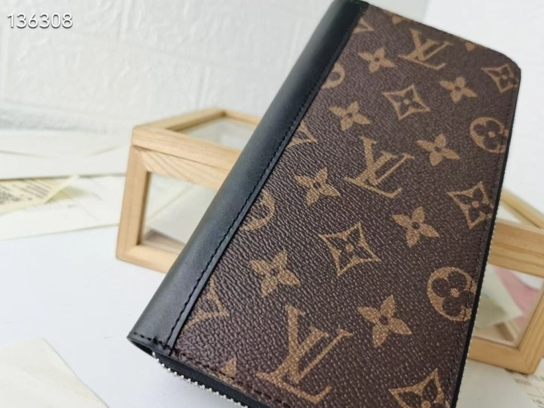LX Wallets SportInspired 10106