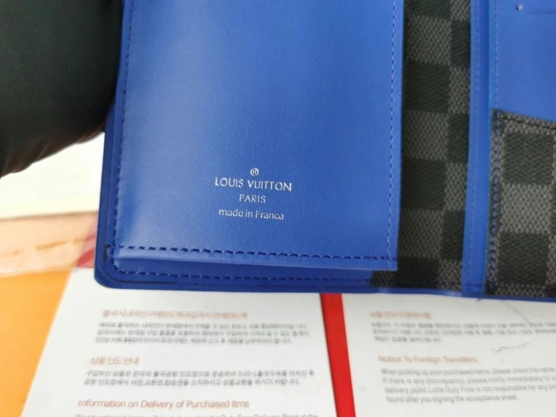 Functional LX Wallets 10150