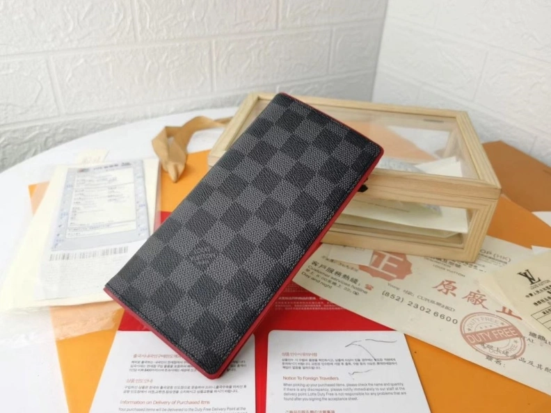 Breathable LX Wallets 10136