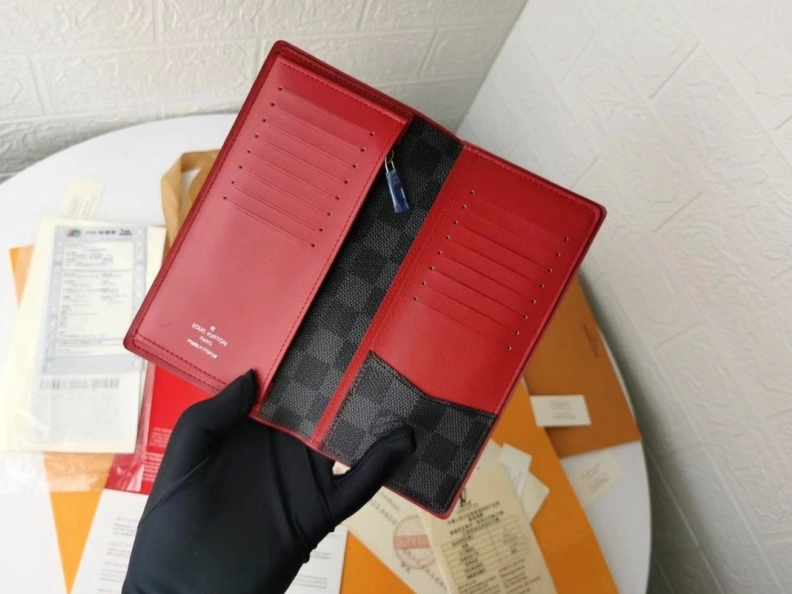 Breathable LX Wallets 10136
