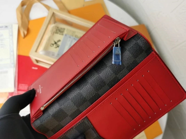 Breathable LX Wallets 10136