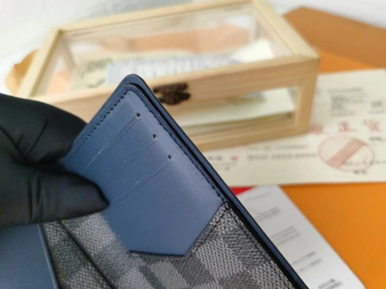 Minimalist LX Wallets 10188