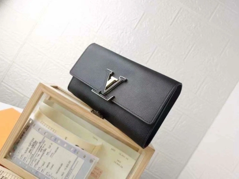 LX Wallets Fashionable 10135