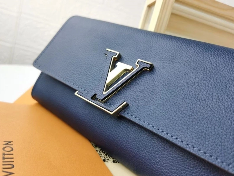 Modern LX Wallets 10093