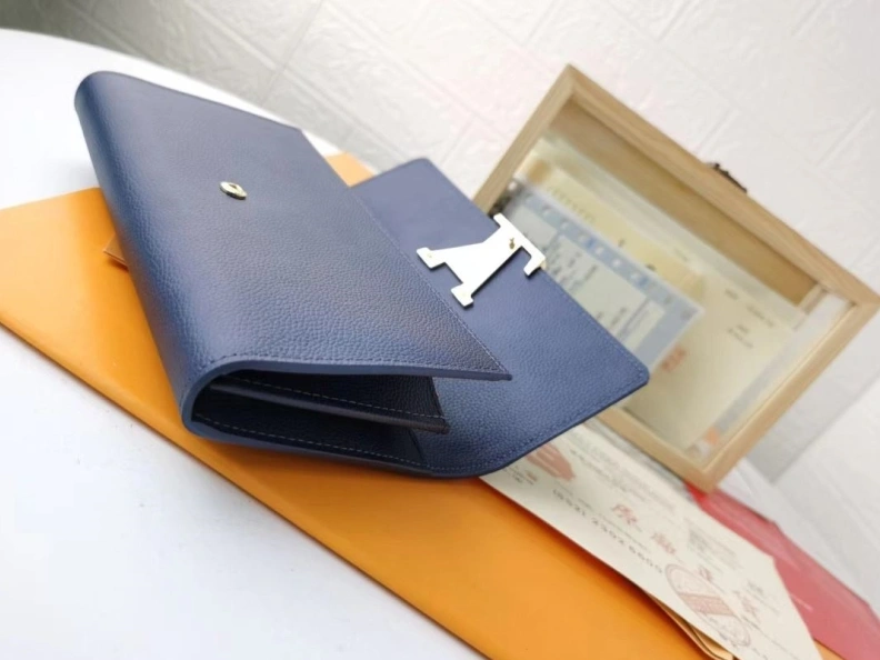 Modern LX Wallets 10093