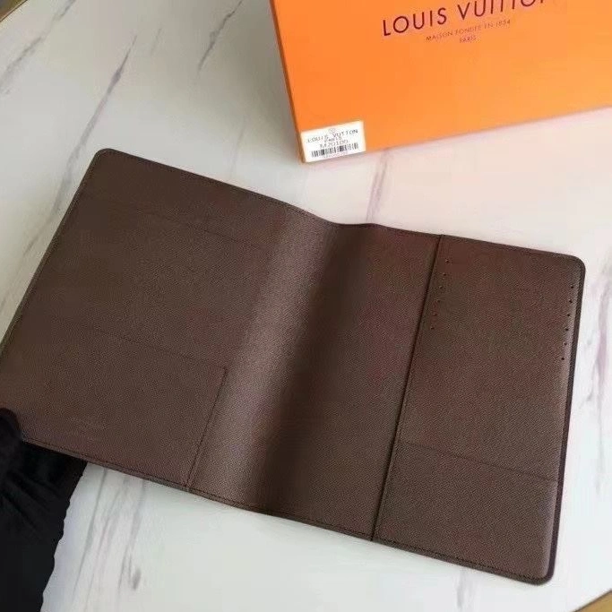 Minimalist LX Wallets 10080