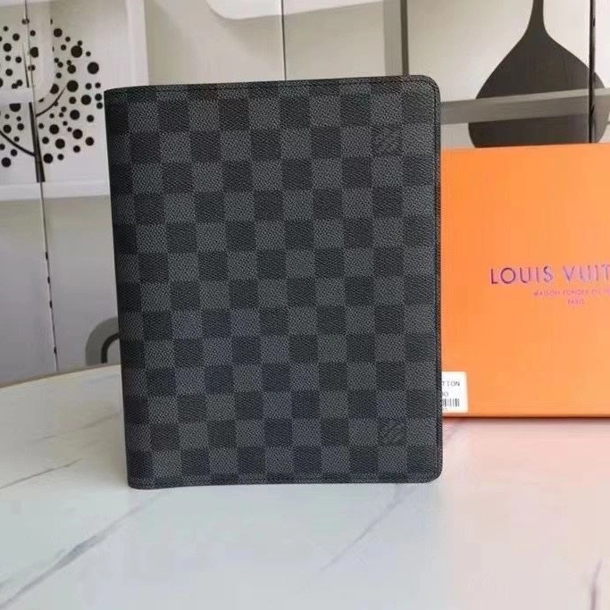 Functional LX Wallets 10094