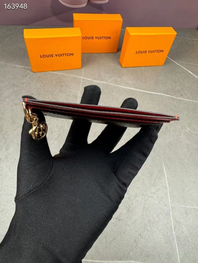 Efficient LX Wallets 10090