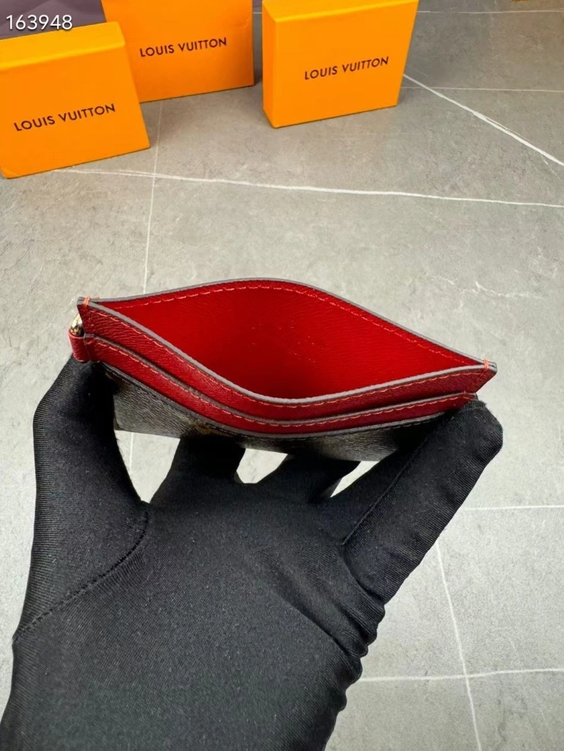Efficient LX Wallets 10090