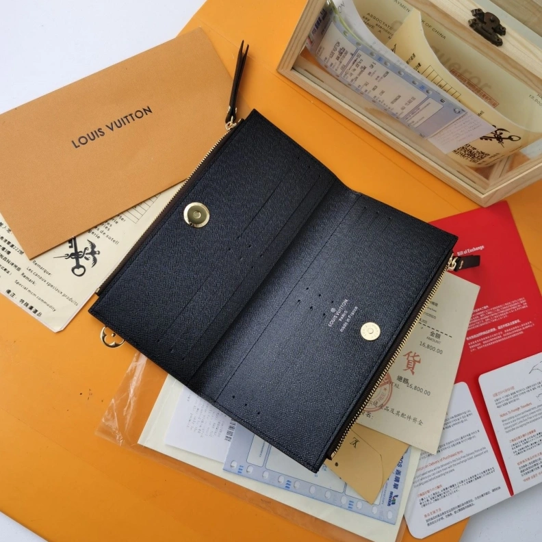 Comfortable LX Wallets 10060