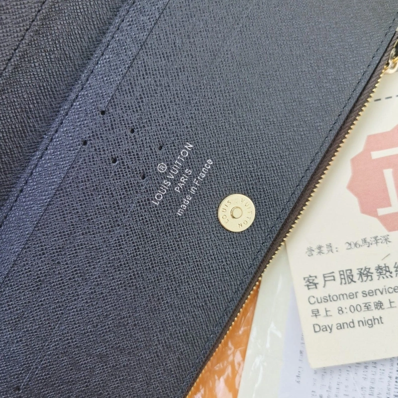 Comfortable LX Wallets 10060